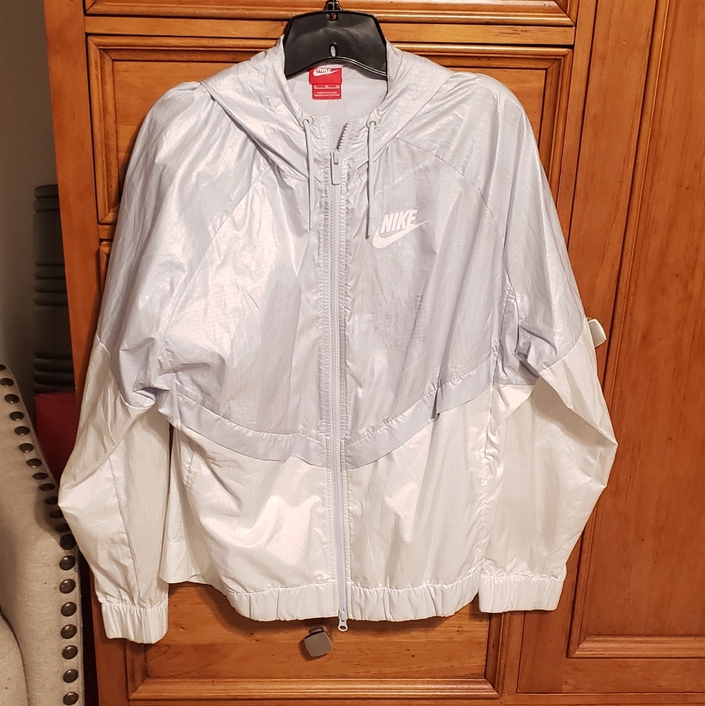 Like New Nike Windbreaker Worn 2x Size XL